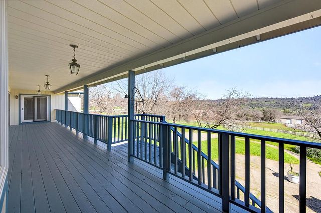 4530 Grazing Hill Rd, Shingle Springs, CA 95682