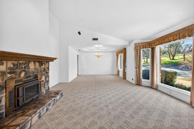 4530 Grazing Hill Rd, Shingle Springs, CA 95682