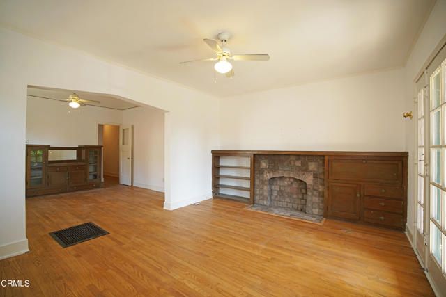 1104 Maple Street, South Pasadena, CA 91030