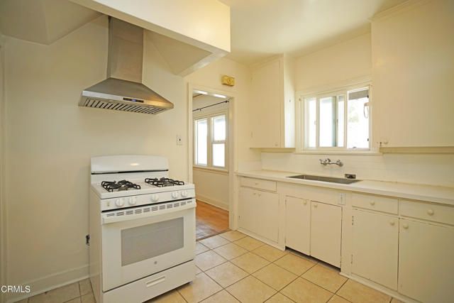 1104 Maple Street, South Pasadena, CA 91030