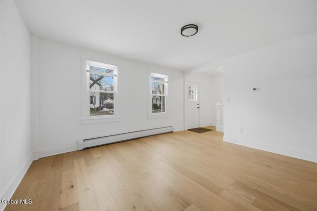 33 Fulton Street, Glens Falls, NY 12801