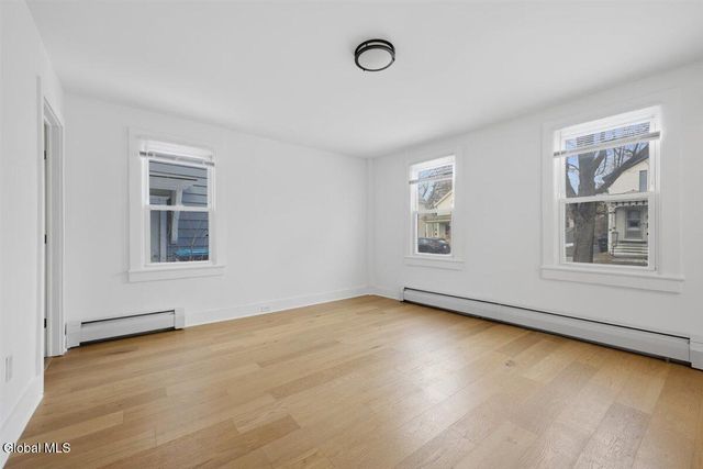 33 Fulton Street, Glens Falls, NY 12801