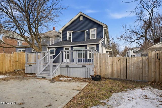 33 Fulton Street, Glens Falls, NY 12801