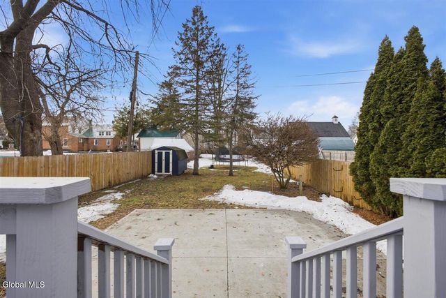 33 Fulton Street, Glens Falls, NY 12801