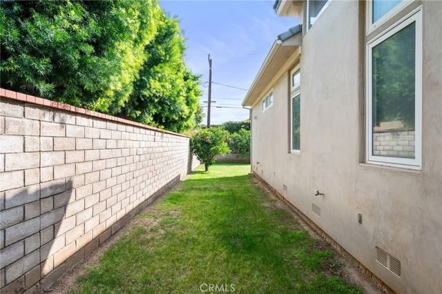 12192 Afton Lane, Santa Ana, CA 92705