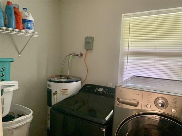 1606 14th Street, Lake Charles, LA 70601