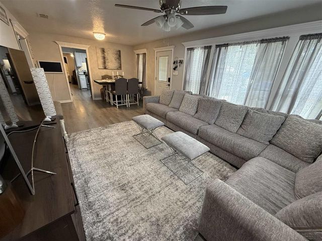 1606 14th Street, Lake Charles, LA 70601