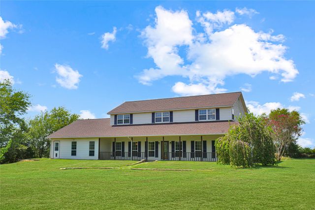 2473 Vz County Road 2621, Wills Point, TX 75169