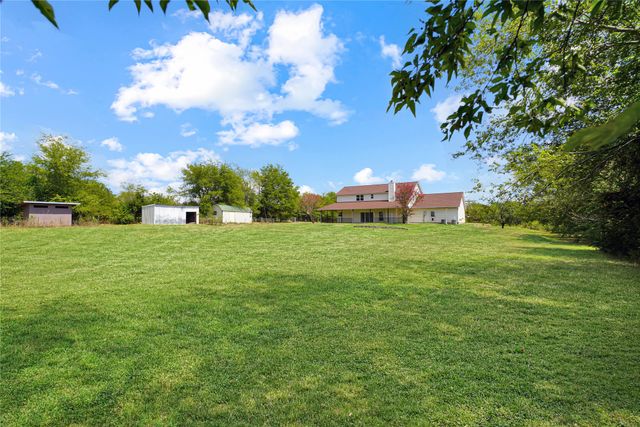 2473 Vz County Road 2621, Wills Point, TX 75169