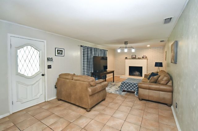 599 County Road 1260, Quitman, TX 75783