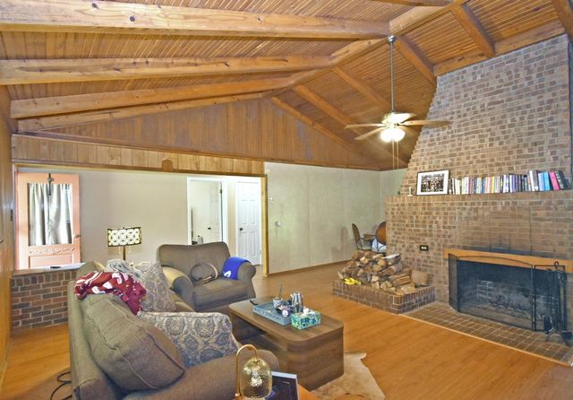 599 County Road 1260, Quitman, TX 75783