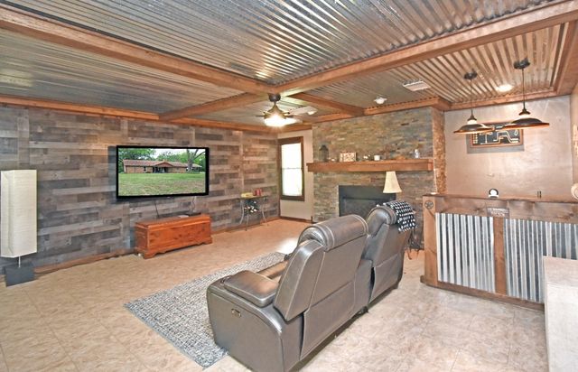 599 County Road 1260, Quitman, TX 75783