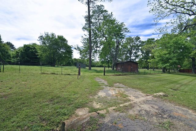 599 County Road 1260, Quitman, TX 75783