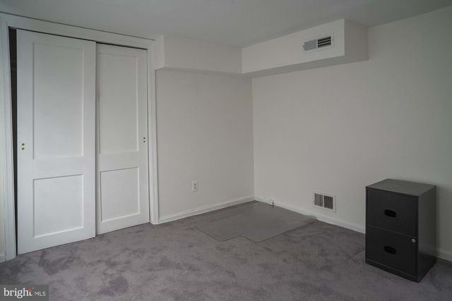 5704 WOODLAND DR, Oxon Hill, MD 20745