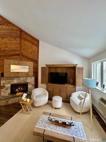 319 Cliffside Drive, Torrington, CT 06790