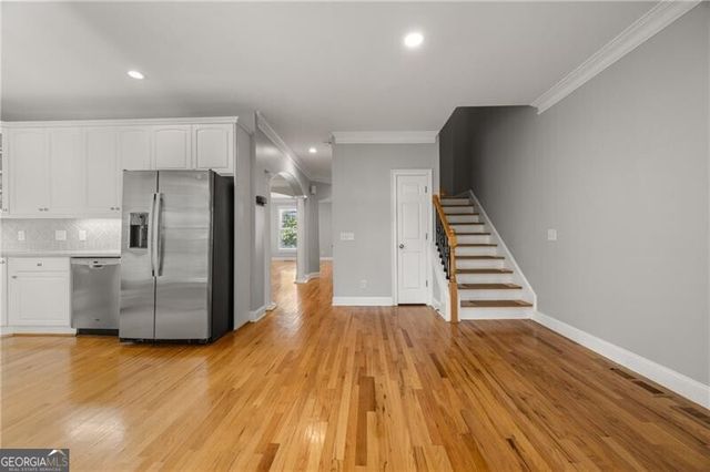 530 Neel Reid Drive, Roswell, GA 30075