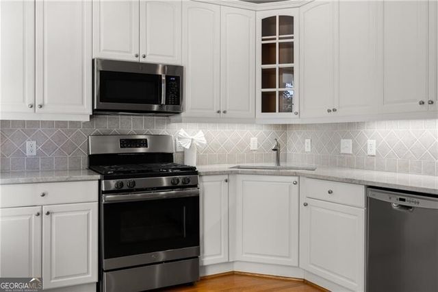 530 Neel Reid Drive, Roswell, GA 30075