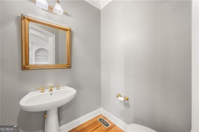 530 Neel Reid Drive, Roswell, GA 30075