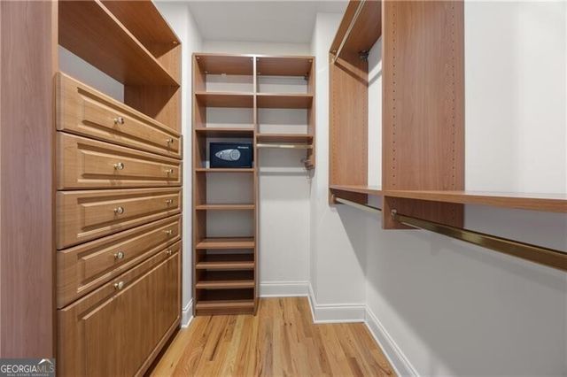 530 Neel Reid Drive, Roswell, GA 30075