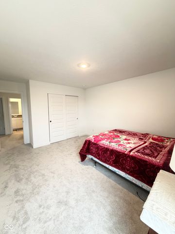 1560 Covington Boulevard, Franklin, IN 46131