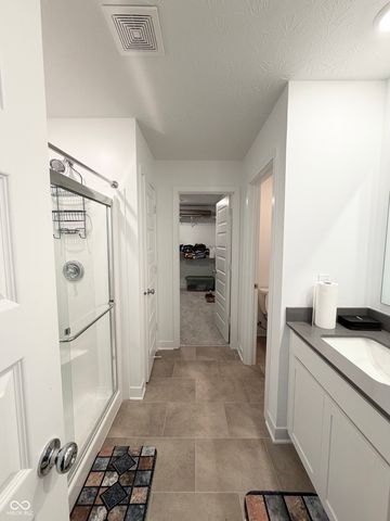 1560 Covington Boulevard, Franklin, IN 46131