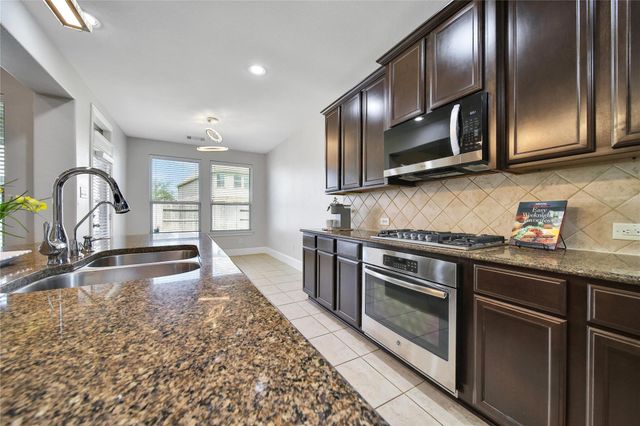 3910 Lupin Bush Lane, Manvel, TX 77578