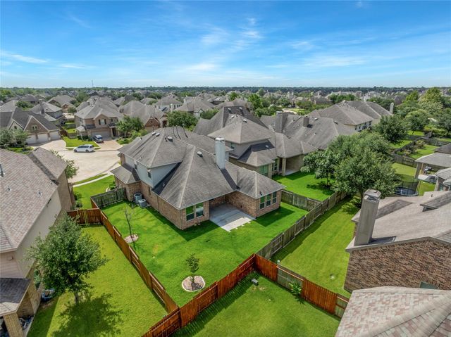 3910 Lupin Bush Lane, Manvel, TX 77578