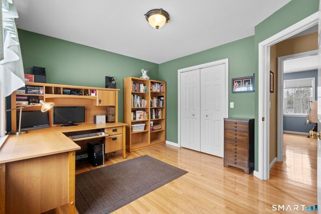 14 Sterling Ridge, Shelton, CT 06484