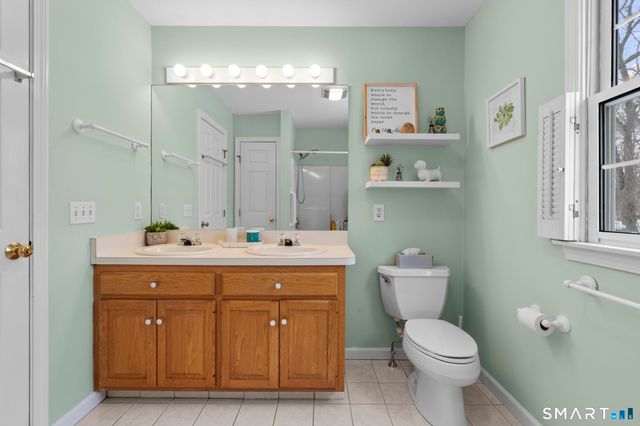 14 Sterling Ridge, Shelton, CT 06484