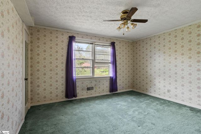 2 Dell Circle, Travelers Rest, SC 29690