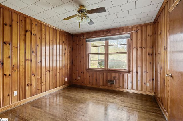 2 Dell Circle, Travelers Rest, SC 29690