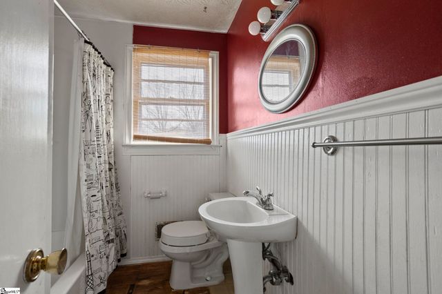 2 Dell Circle, Travelers Rest, SC 29690