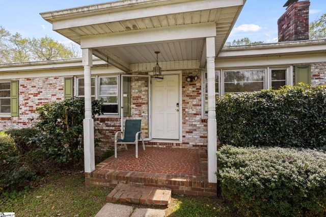 2 Dell Circle, Travelers Rest, SC 29690