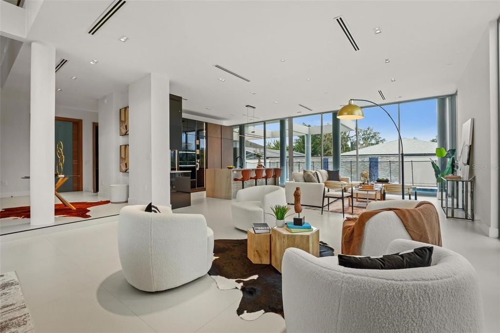 Image 11 of property listing at 2661 VIA TUSCANY, Winter Park, FL 32789