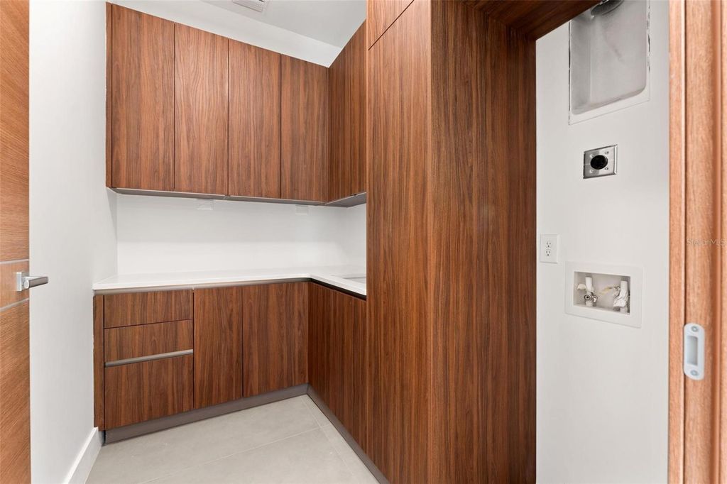 Image 35 of property listing at 2661 VIA TUSCANY, Winter Park, FL 32789