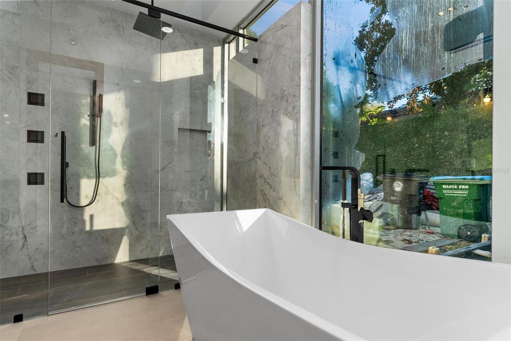 Image 45 of property listing at 2661 VIA TUSCANY, Winter Park, FL 32789