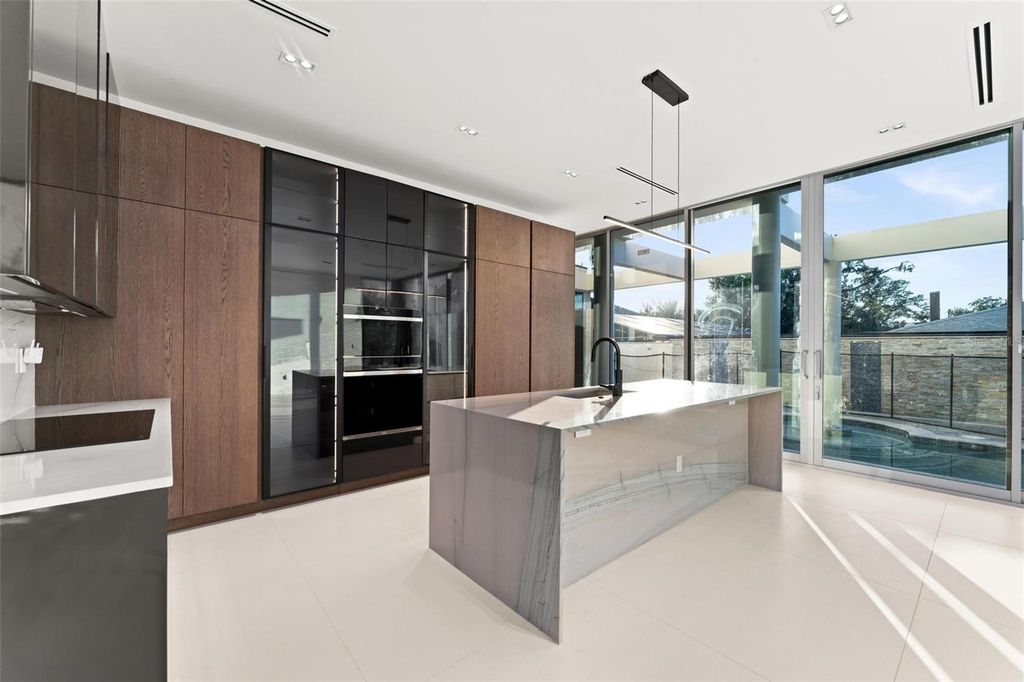 Image 49 of property listing at 2661 VIA TUSCANY, Winter Park, FL 32789