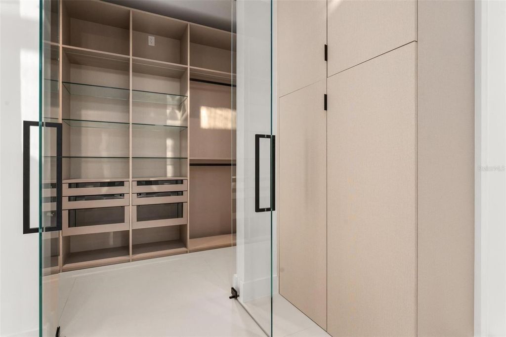 Image 70 of property listing at 2661 VIA TUSCANY, Winter Park, FL 32789