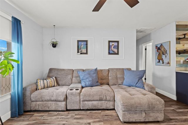 5508 WHITMORE DRIVE, Tampa, FL 33634