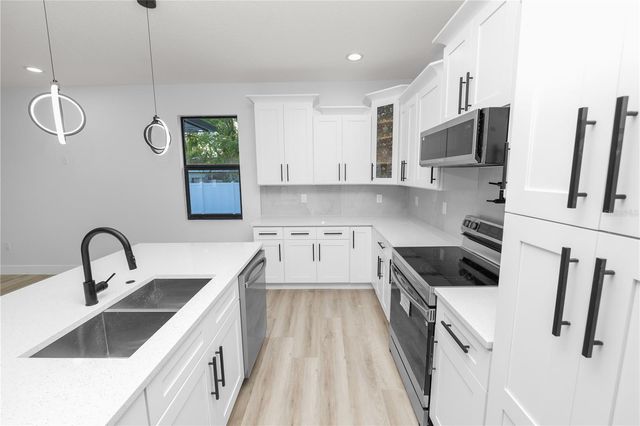 7304 ARDENWOOD, Tampa, FL 33625