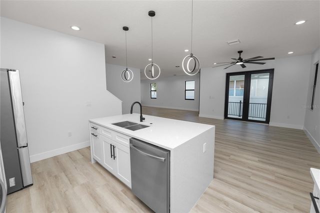 7304 ARDENWOOD, Tampa, FL 33625