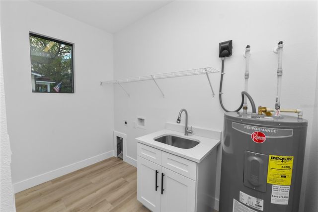 7304 ARDENWOOD, Tampa, FL 33625