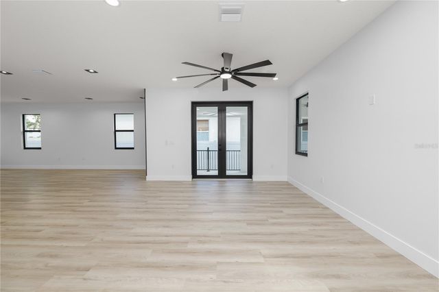 7304 ARDENWOOD, Tampa, FL 33625