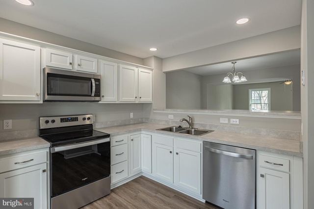 438 HILL ST, Front Royal, VA 22630