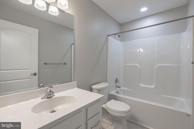 438 HILL ST, Front Royal, VA 22630