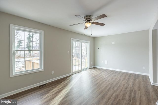 438 HILL ST, Front Royal, VA 22630