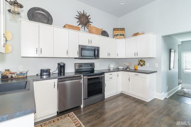 206 W Main Street, Lewisville, IN 47352