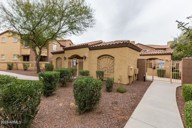 250 W QUEEN CREEK Road 210, Chandler, AZ 85248