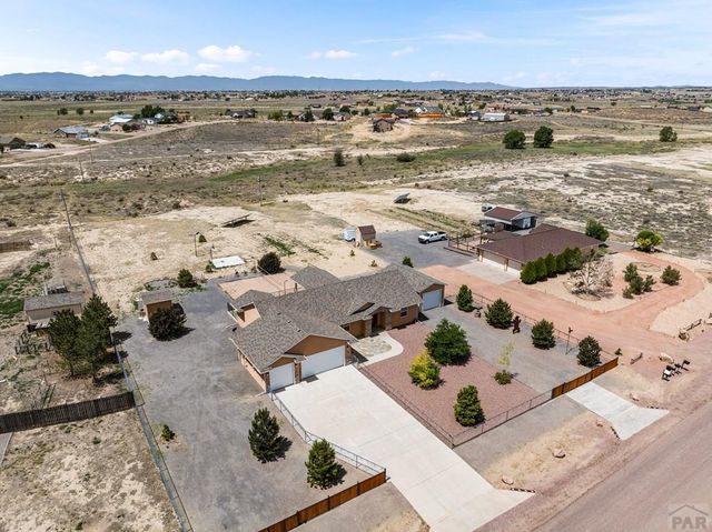 1450 E Farley Ave, Pueblo West, CO 81007