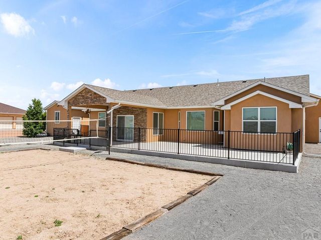 1450 E Farley Ave, Pueblo West, CO 81007